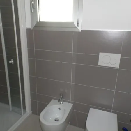 Stylish With Rooftop Pool Διαμέρισμα Μπιμπιόνε
