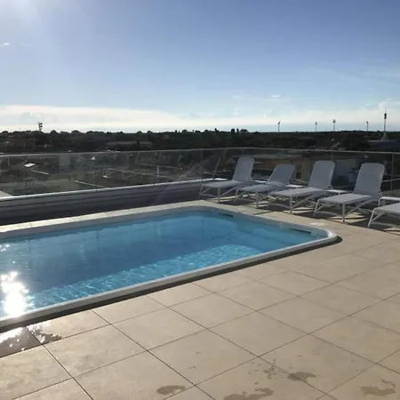 Stylish With Rooftop Pool Apartment Bibione
